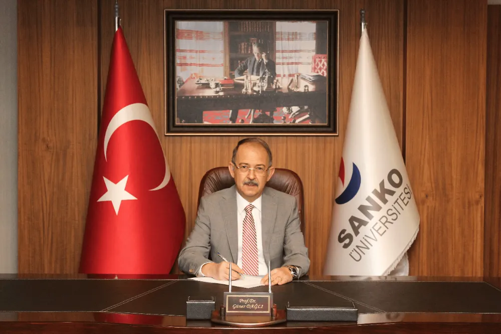 -GAZİANTEP’İN KURTULUŞUNUN 103’ÜNCÜ YIL DÖNÜMÜ MESAJI -SANKO ÜNİVERSİTESİ REKTÖRÜ PROF. DR. DAĞLI: “VATAN SÖZ KONUSU OLUNCA YÜCE TÜRK MİLLETİNİN KARŞISINDA HİÇBİR GÜÇ DURAMAZ”